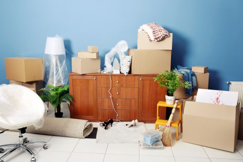 Packing and loading support for home moves in Hounslow