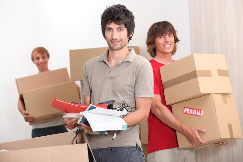 Moving day preparation checklist for Hounslow residents